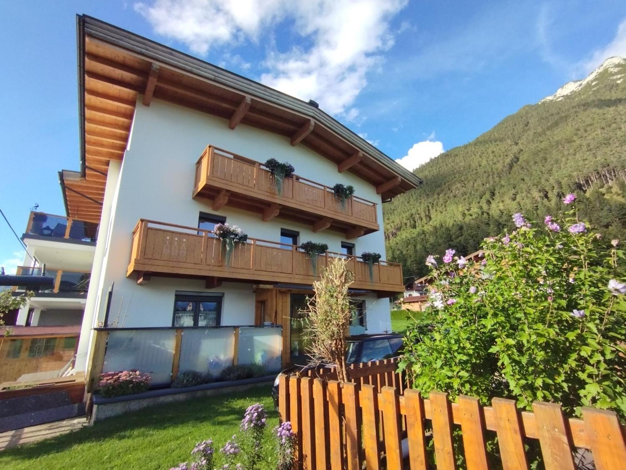 Zimmer bei Landhaus Mayr Maurach  Exterior foto